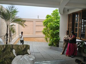 Balcony in 3 BHK Builder Floor at Jor Bagh – for Rent