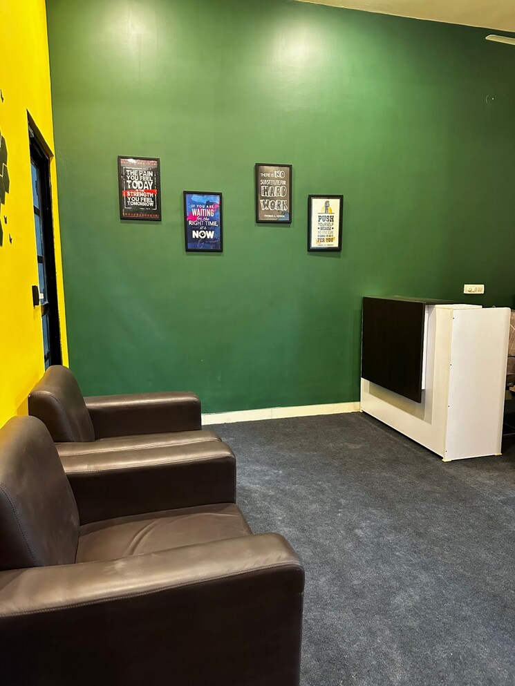 Team Area, shyam nagar Commercial Office Space 5000 Sq.Ft. In Shyam Nagar Jaipur 9498193