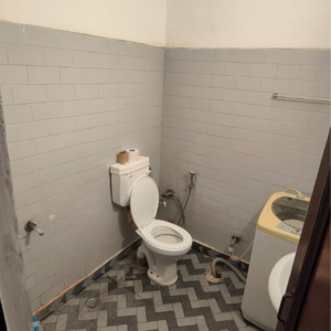 Bathroom in 1 BHK Builder Floor at Malviya Nagar – for Rent