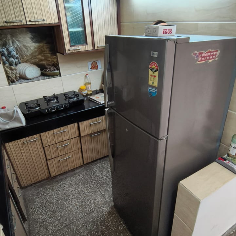 Team Area, malviya nagar 1 Bedroom 600 Sq.Ft. Builder Floor In Malviya Nagar Delhi 9498208