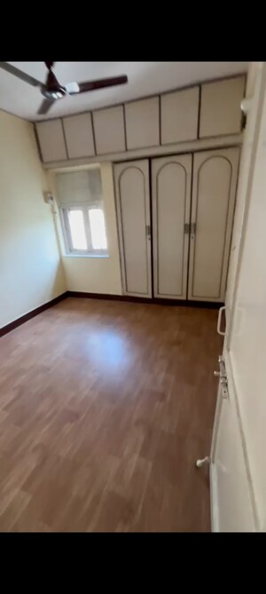 2 BHK Apartment For Rent in Adarsh CHS Vasant Vihar, Vasant Vihar