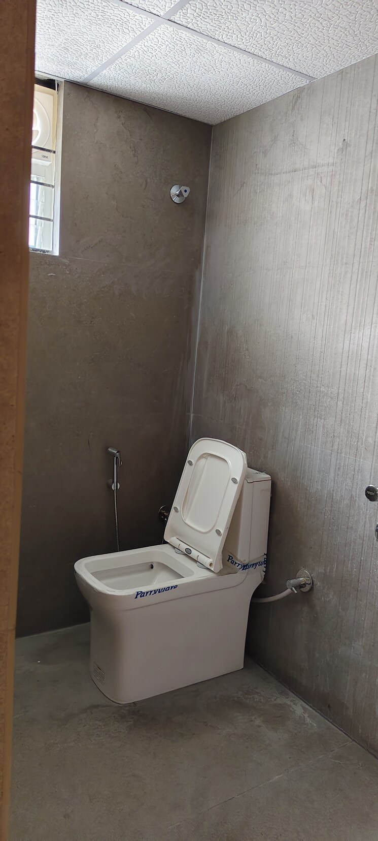 Bathroom, indiranagar 2 Bedroom 1000 Sq.Ft. Apartment In Indiranagar Bangalore 9498232