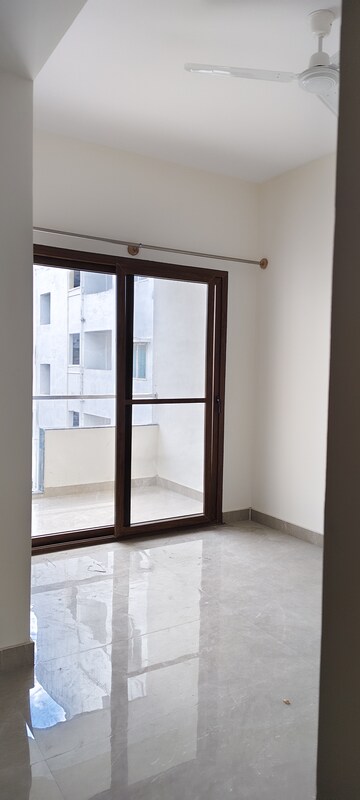 Room in 2 BHK Apartment at Indiranagar – for Rent