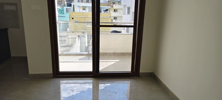 Room, indiranagar 2 Bedroom 1000 Sq.Ft. Apartment In Indiranagar Bangalore 9498232