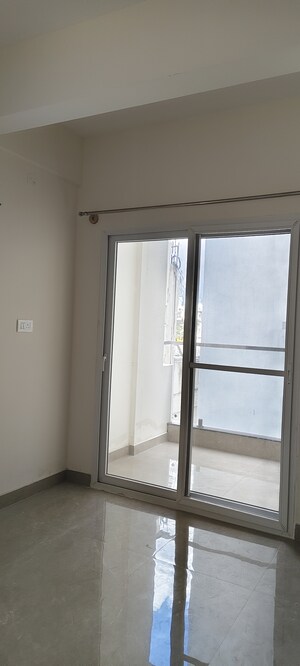 Building Lobby in 2 BHK Apartment at Indiranagar – for Rent