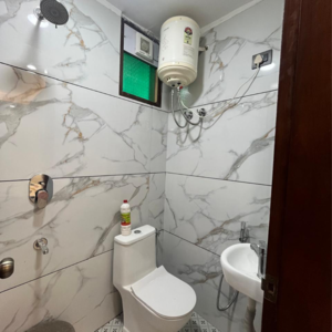 Bathroom in 1 BHK Builder Floor at Malviya Nagar – for Rent