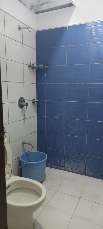 Bathroom in 2 BHK Apartment at GR Maithri, Cambridge Layout – for Rent