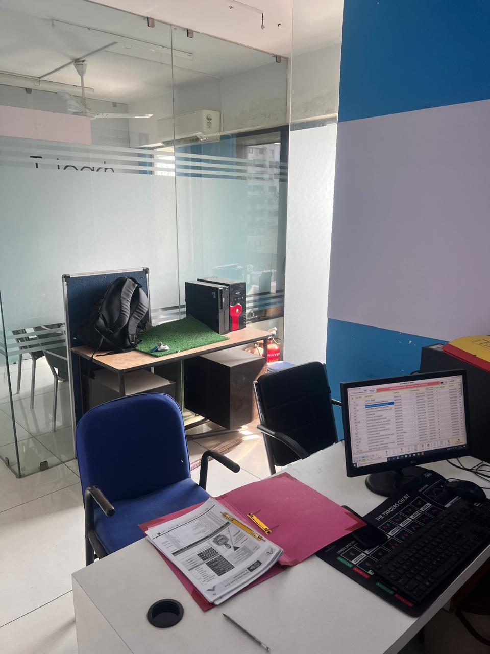 Office Space For Rent in Pushti Heights 
