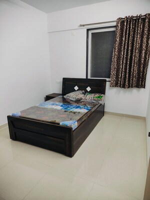 Bedroom in 3 BHK Apartment at Chandan Garden, Nibm Road – for Rent