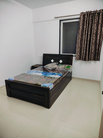 Bedroom in 3 BHK Apartment at Chandan Garden, Nibm Road – for Rent
