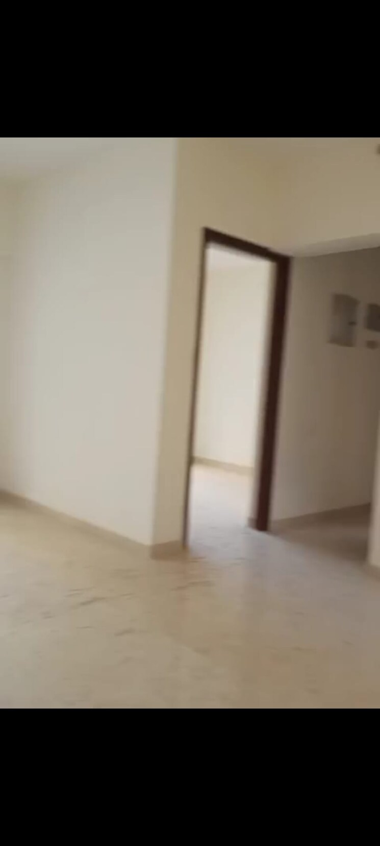 Room, mahavir-square 3 Bedroom 997 Sq.Ft. Apartment In Manpada Thane 9498380