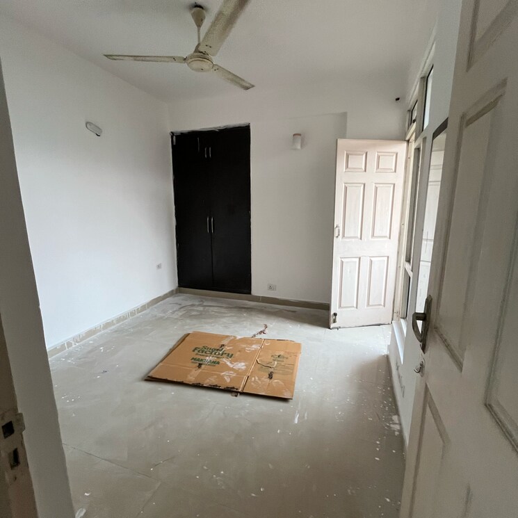 undefined, supertech-cape-town 2 Bedroom 930 Sq.Ft. Apartment In Sector 74 Noida 9498451