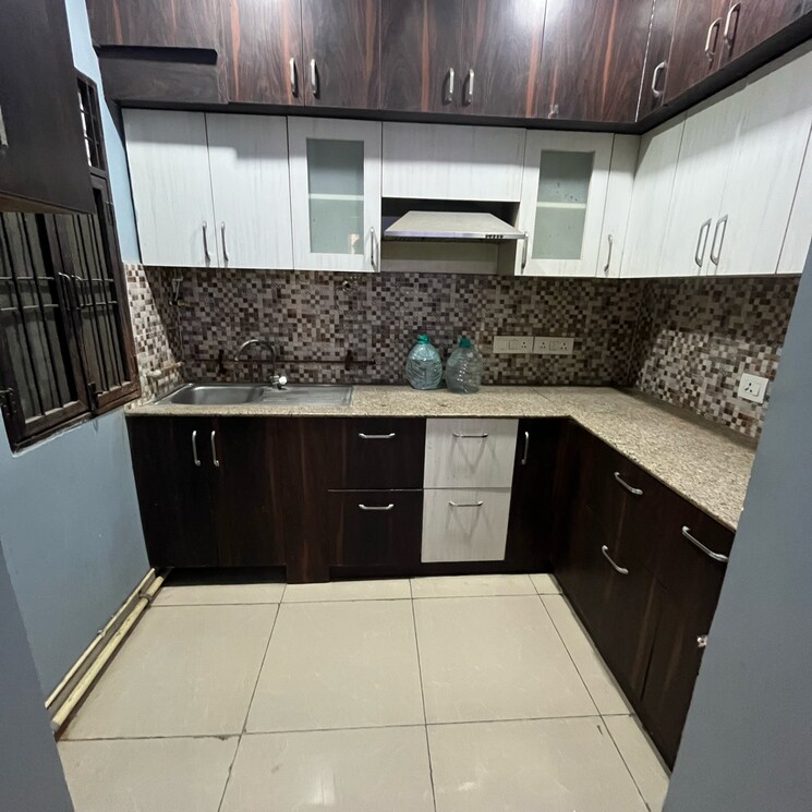 Kitchen, express-zenith 2.5 Bedroom 608 Sq.Ft. Apartment In Sector 77 Noida 9498510