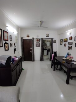 2 BHK Apartment For Sale in GMS Road