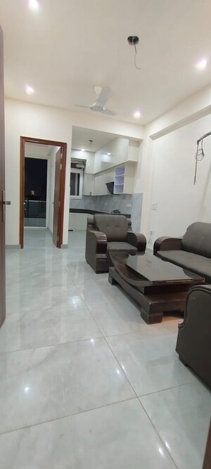2 BHK Builder Floor For Rent in Sector 15