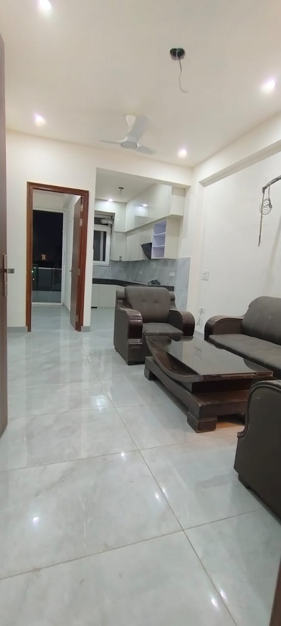 2 BHK Builder Floor For Rent in Sector 15