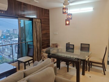 2 BHK Apartment For Rent in Vile Parle West