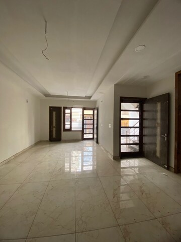 Room in 3 BHK Independent House at Patiala Road – for Sale
