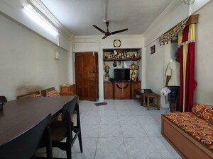 Living Room in 2 BHK Apartment at Suraj Park, Kalwa – for Sale