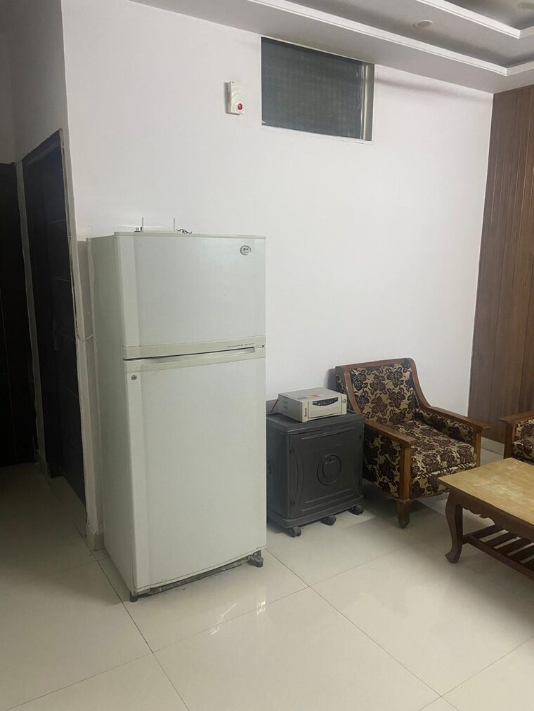 Living Room, mona-greens 3 Bedroom 1800 Sq.Ft. Apartment In Ghazipur Zirakpur 9498603