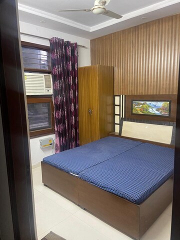 Bedroom in 3 BHK Apartment at Mona Greens, Ghazipur – for Rent