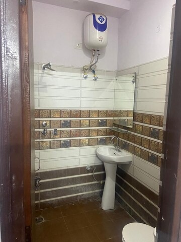 Bathroom in 3 BHK Apartment at Mona Greens, Ghazipur – for Rent