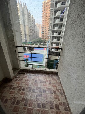 2.5 BHK Apartment – Exterior View View at Express Zenith, Sector 77 - for Rent