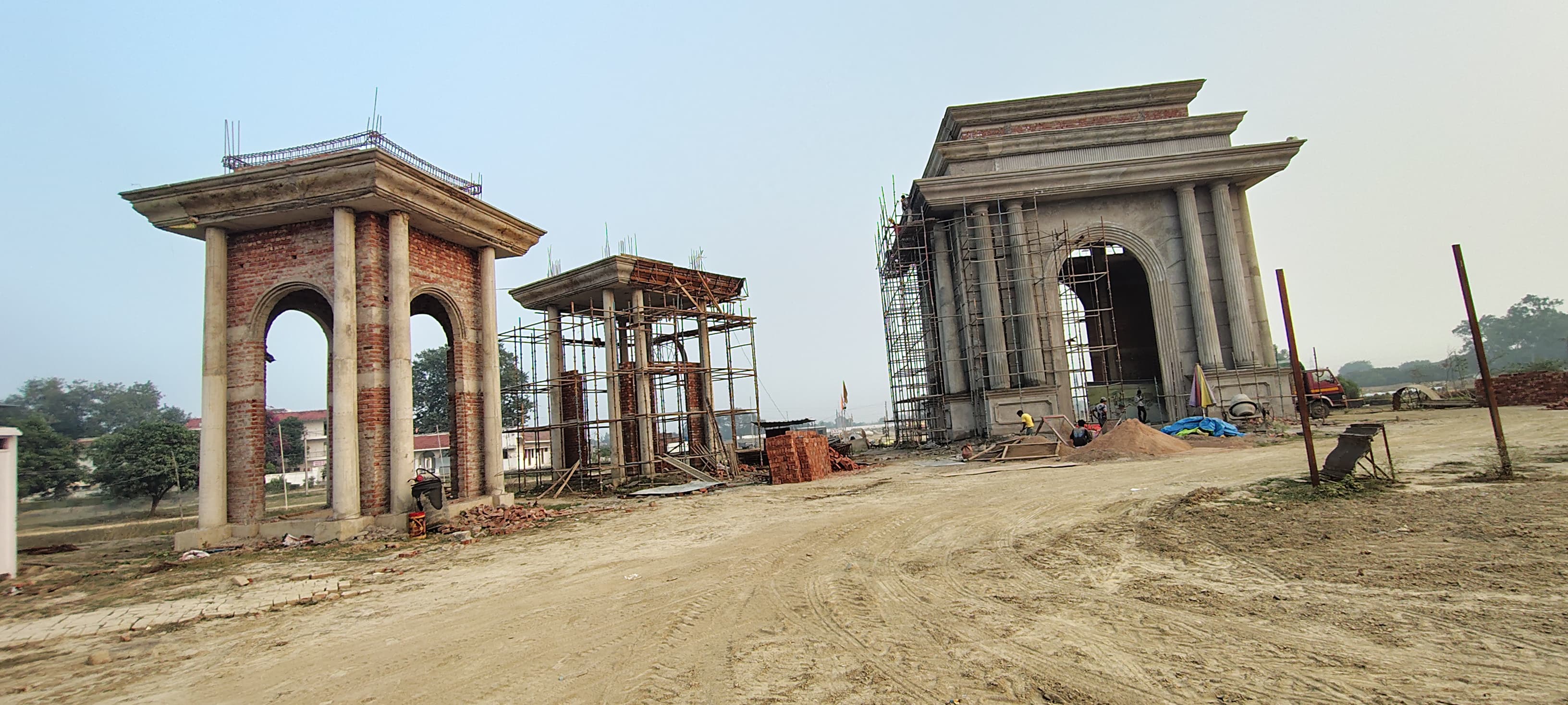 Plot For Sale in Mohanlalganj