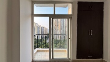 2 BHK Apartment For Sale in Gaur City 2 - 14th Avenue, Sector 16c Greater Noida