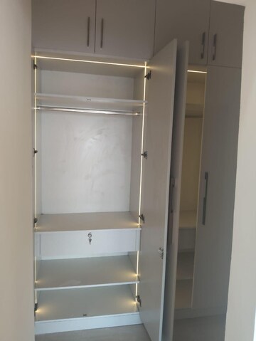 Furnished Amenities in 3 BHK Builder Floor at Palam Vihar Residents Association, Palam Vihar – for Rent