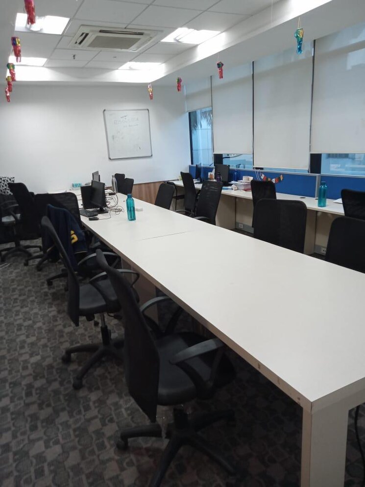 Team Area, sunrise-tower Commercial Office Space 7200 Sq.Ft. In Andheri East Mumbai 9498678