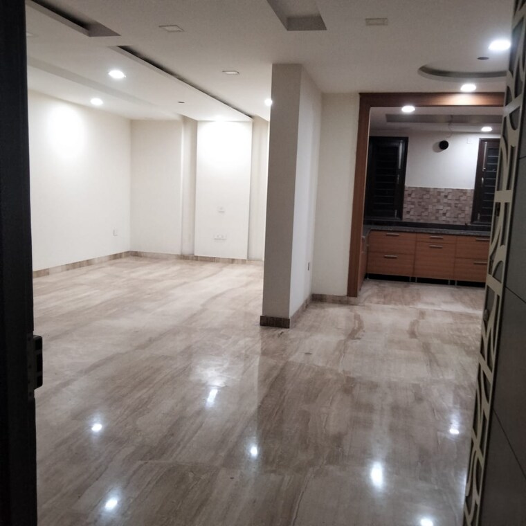 Room, palam-vihar-residents-association 3 Bedroom 2200 Sq.Ft. Builder Floor In Palam Vihar Gurgaon 9498718