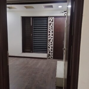 Room in 3 BHK Builder Floor at Palam Vihar Residents Association, Palam Vihar – for Rent