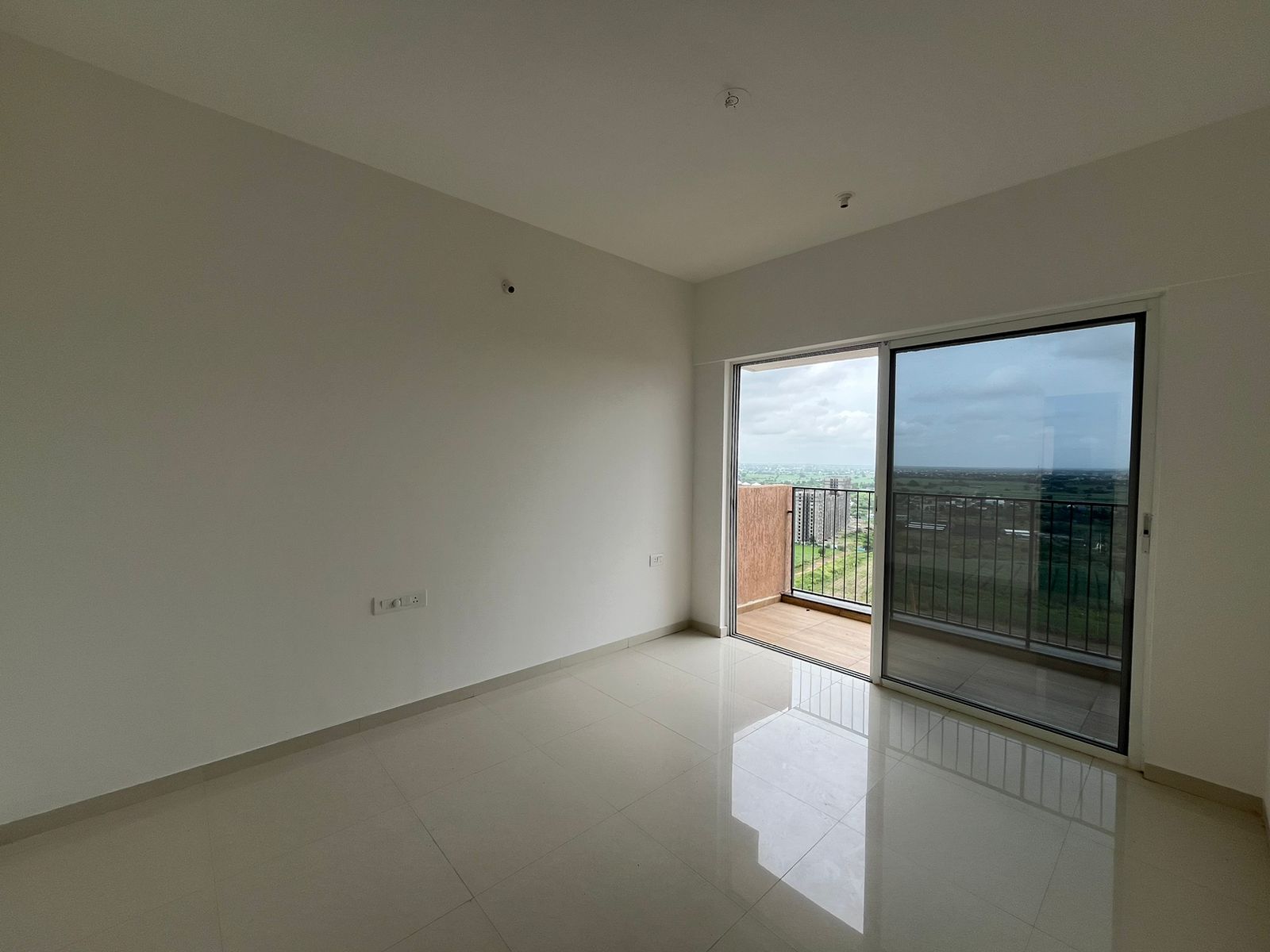 2 BHK Apartment For Rent in Godrej Boulevard