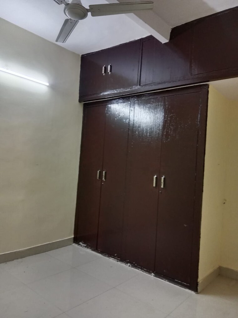 undefined, govindpuri 1 Bedroom 368 Sq.Ft. Builder Floor In Govindpuri Delhi 9498761