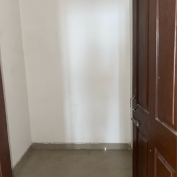 Building Lobby in 2 BHK Apartment at Maya Garden City, Nagla Road – for Rent