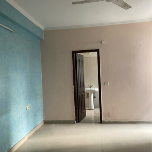 Room in 2 BHK Apartment at Maya Garden City, Nagla Road – for Rent