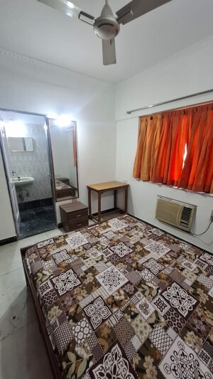 Bedroom in 2 BHK Apartment at Magnolia Enclave, Powai – for Rent