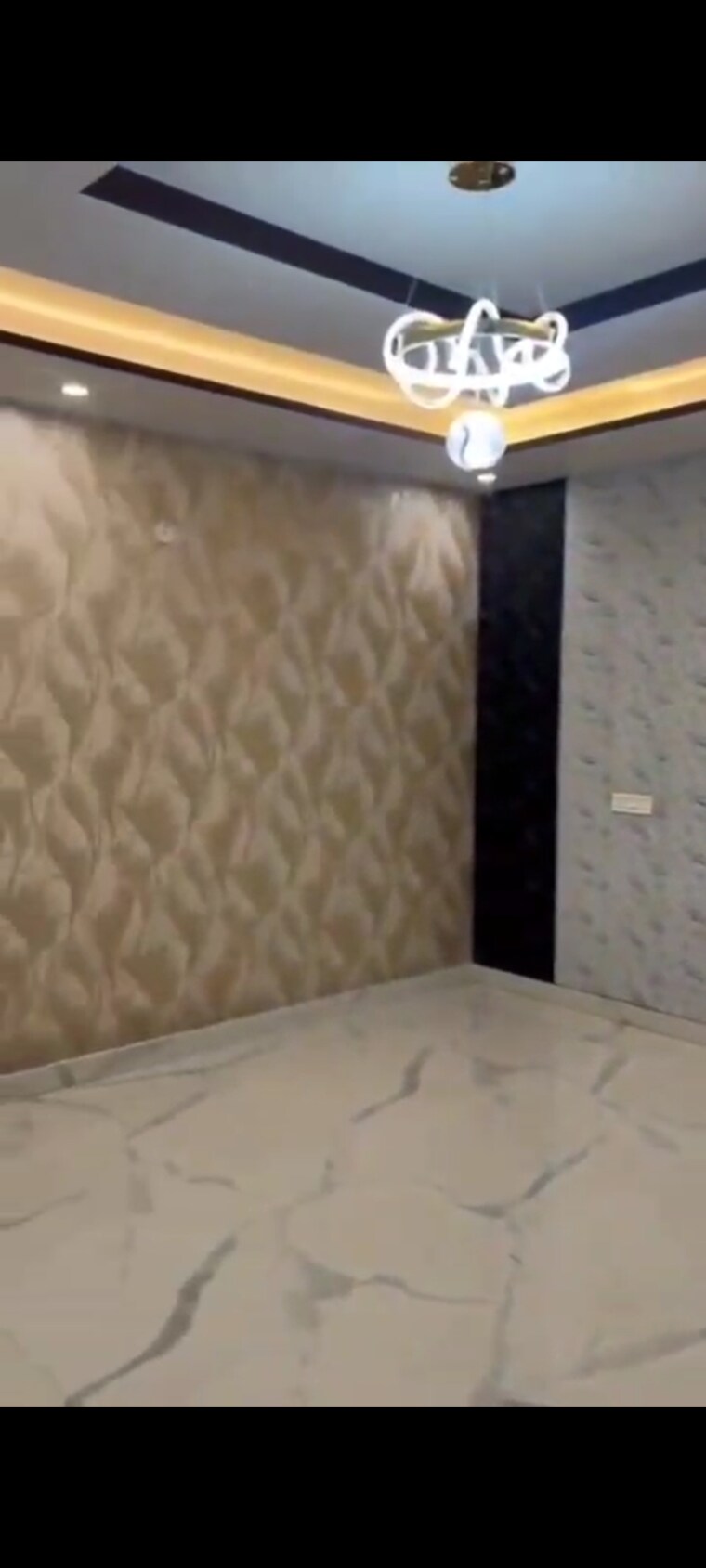 Room, bptp-district-phase-2 4 Bedroom 500 Sq.Yd. Builder Floor In Sector 84 Faridabad 9498834