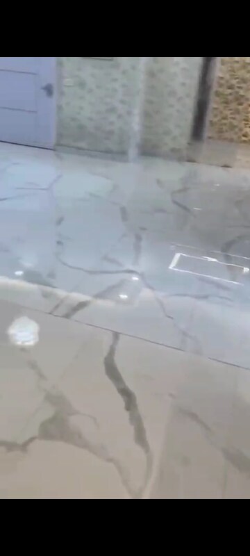 Bathroom in 4 BHK Builder Floor at BPTP District Phase 2, Sector 84 – for Rent