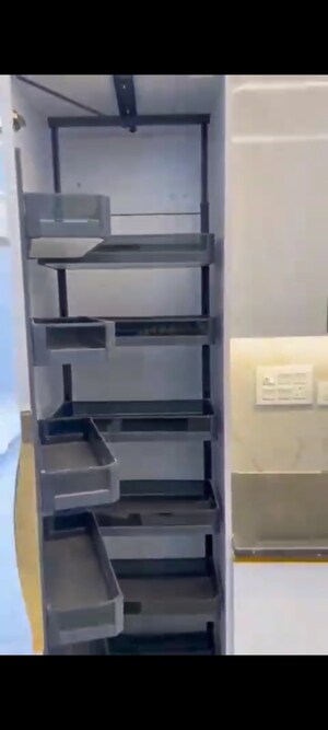 Furnished Amenities in 4 BHK Builder Floor at BPTP District Phase 2, Sector 84 – for Rent