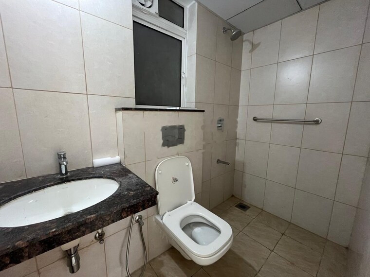 Bathroom, godrej-boulevard 3 Bedroom 789 Sq.Ft. Apartment In Manjari Pune 9498828