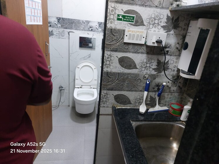 Bathroom, cbd belapur sector 11 Commercial Office Space 1750 Sq.Ft. In Cbd Belapur Sector 11 Navi Mumbai 9498904