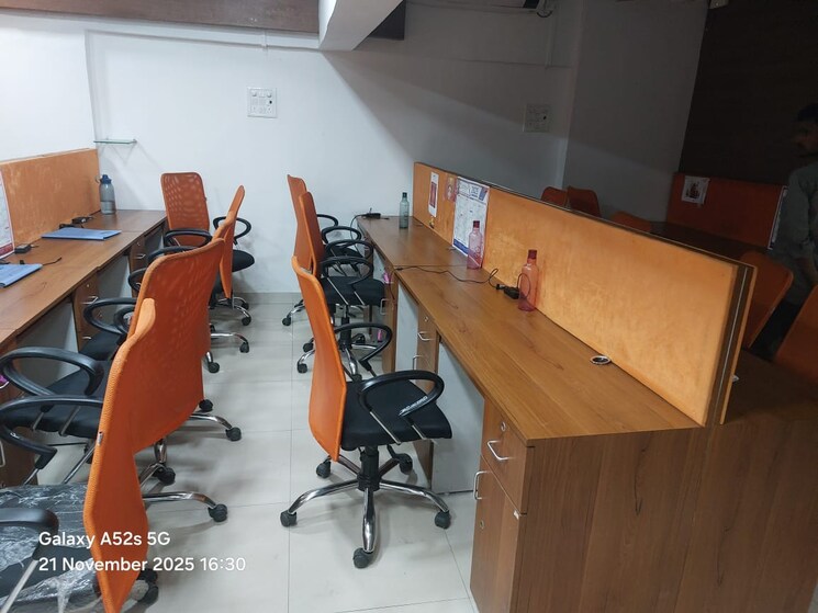 Team Area, cbd belapur sector 11 Commercial Office Space 1750 Sq.Ft. In Cbd Belapur Sector 11 Navi Mumbai 9498904