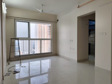 Room in 1.5 BHK Apartment at Sheth Avante, Kanjurmarg West – for Rent