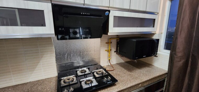  Parking, chd-avenue-71 3.5 Bedroom 1860 Sq.Ft. Apartment In Sector 71 Gurgaon 9498964