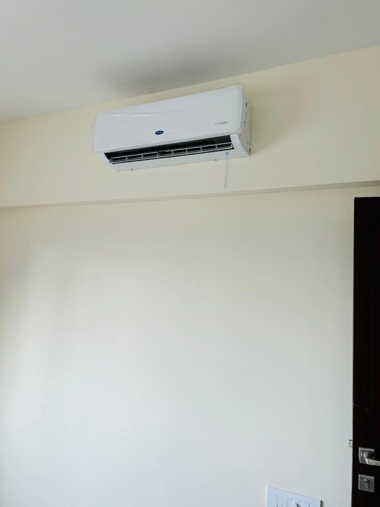 Room, omkar-signet 2 Bedroom 503 Sq.Ft. Apartment In Malad East Mumbai 9498953