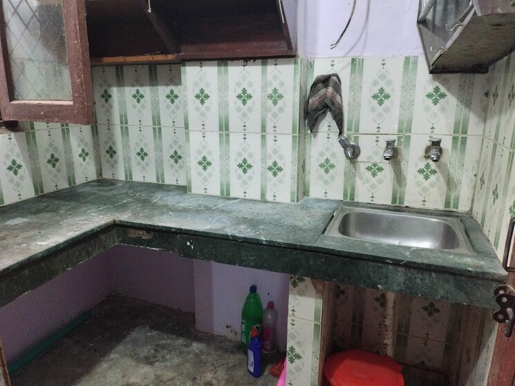 Kitchen, kalkaji 2 Bedroom 100 Sq.Yd. Builder Floor In Kalkaji Delhi 9498982