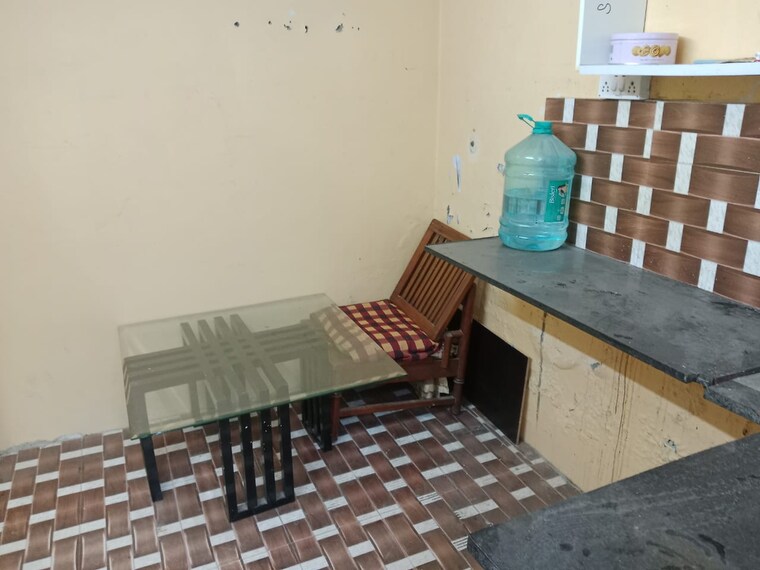 Kitchen, kalkaji 2 Bedroom 100 Sq.Yd. Builder Floor In Kalkaji Delhi 9499000