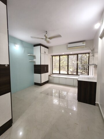 2 BHK Apartment For Rent in Prathamesh CHS, Borivali West